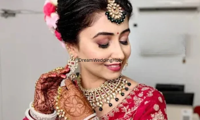 Green professionals salon